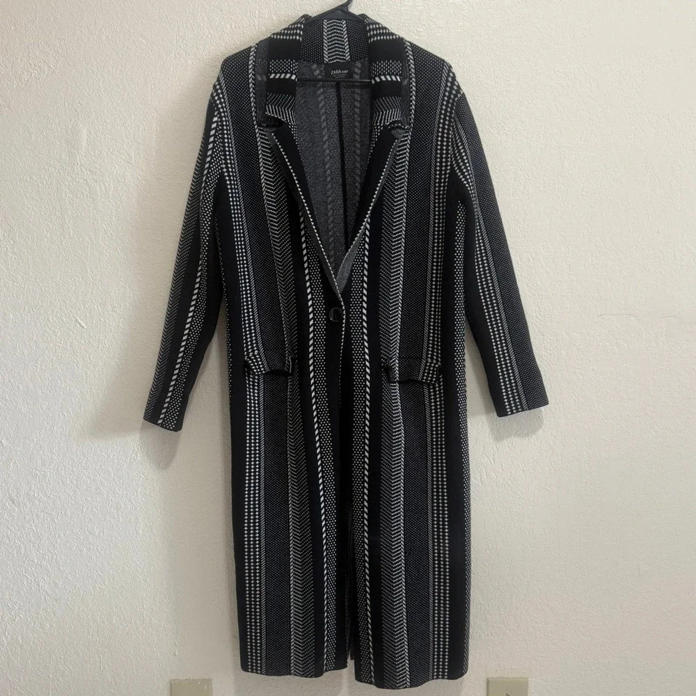 ZARA KNIT Striped Geometric Maxi Cardigan Sweater Jacket Women S Black White